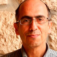 پروفسور مازین قُمصیه